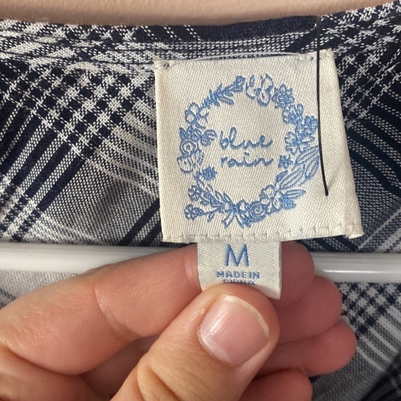 NWT Blue Rain Francesca’s Blouse - Picture 2 of 6